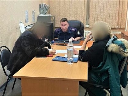 В Мурманской области адвокат обещала осужденному УДО за деньги и сама стала фигуранткой дела
