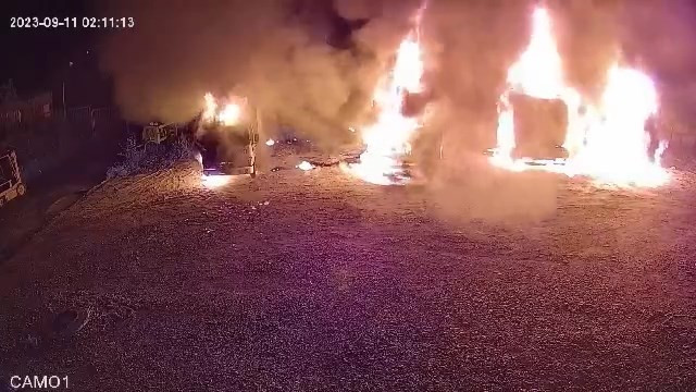 Эпический поджог в Мурмашах попал на видео