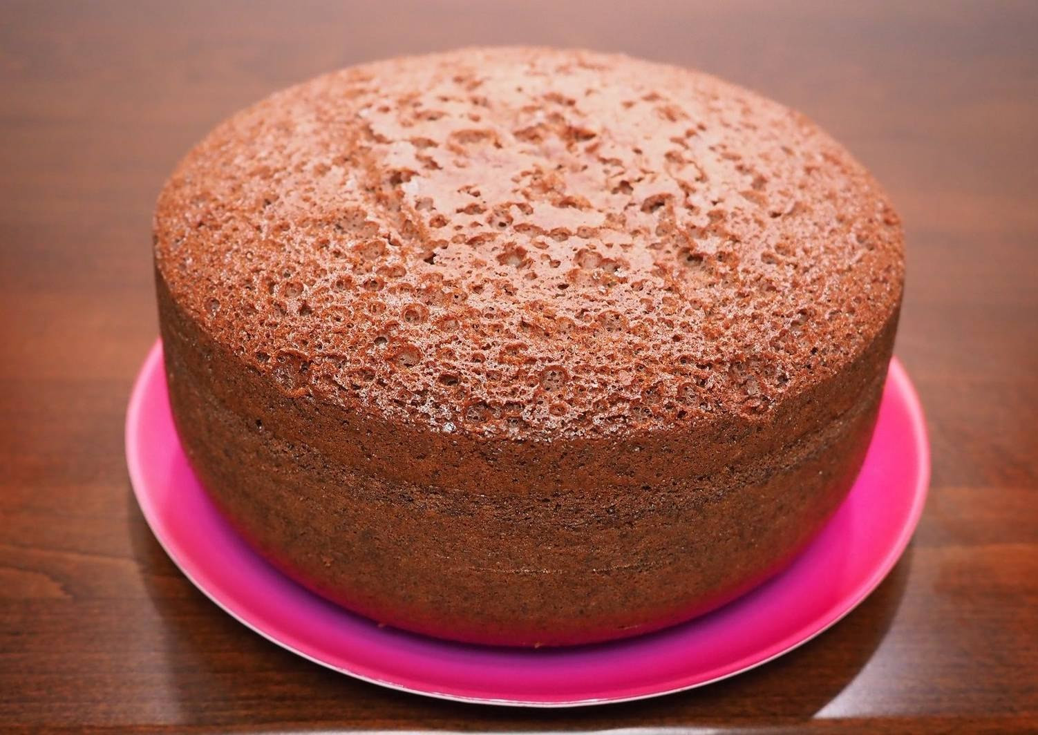 Торт в мультиварке рецепт с фото. Бисквит. Шоколадный бисквит. Бисквит для торта. Шоколадный бисквит для торта пышный.