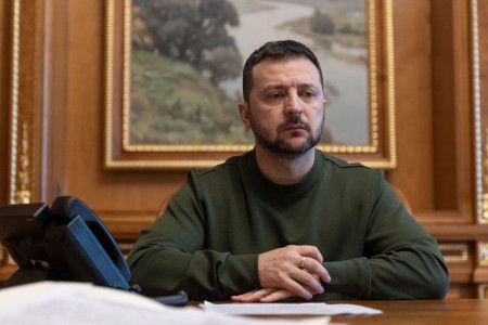 «На него больше не рассчитывают»: депутат Рады Костенко назвал Зеленского политическим мертвецом— а что спросить с трупа?