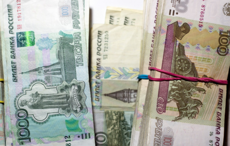 Приличный бонус: В январе россияне получат добавку к пенсиям и соцвыплатам — как уберечь их покупательскую способность рассказал финансист Никишин