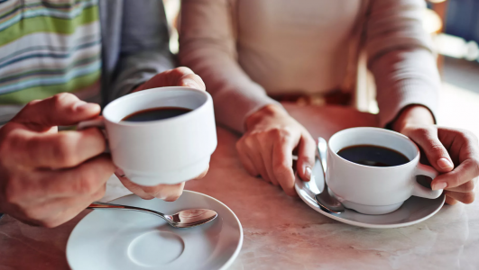 Не 8 часов утра: Названо идеальное время для употребления кофе — от незнания можно усилить стресс в организме и натянуть нервы до предела