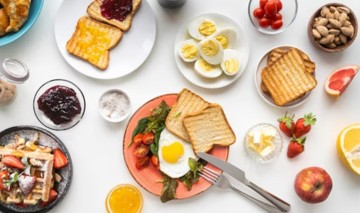 «Прощай, рак!»: Онколог Кутушов назвал завтрак, который выводит все яды из организма — нужны всего 2 неочевидных продукта