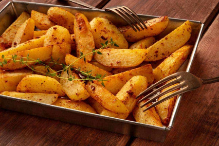 «Калечит безвозвратно»: врач назвала жареный картофель продуктом, который «ломает мозг»
