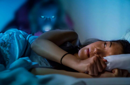 Ночные кошмары — это нормально, но есть случаи, когда с таким симптомом надо срочно бежать к врачу, предупредил сомнолог Бузунов