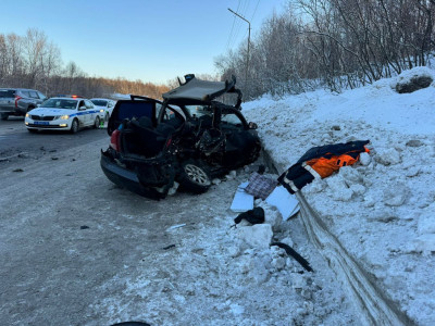 Под Североморском произошло ДТП — трех человек забрали в больницу