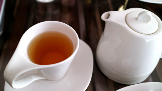 Защита от онкологии: врач назвала единственный вид чая, который снижает давление и предотвращает инфаркт — сбережет здоровье