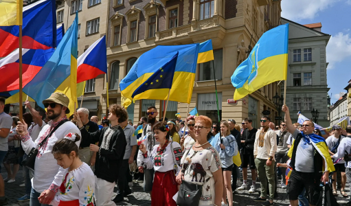 «Не платим только за воздух, но и это временно»: Как сейчас Чехия живет без русских — с украинцами стало несладко