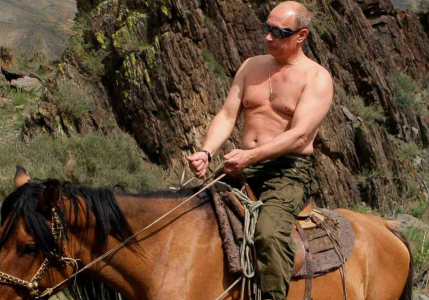 «Пацаном был еще»: Владимир Путин поделился секретами крепкого здоровья в 71 год — вот что он сказал об алкоголе