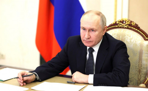 Публичная порка: Путин унизил Макрона и Зеленского всего одной фразой
