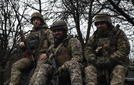 «Мобилизованные возрастные дядьки»: Подразделения ВСУ массово сдаются в плен в районе Работино — чего не говорят в сводках