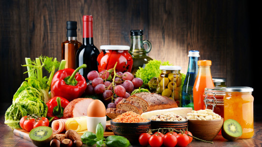 Врач Ильичева назвала продукты, которые укрепят здоровье после зимы: помогут справиться с авитаминозом и весенней хандрой
