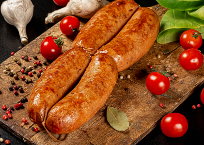 «Рвота и другие проблемы»: российская колбаса опасна для жизни из-за оболочки из Бразилии — провоцирует токсическое отравление