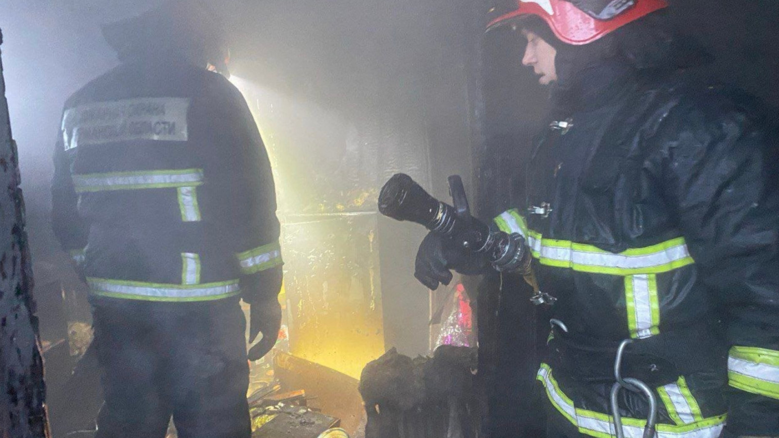В Ковдоре из пожара удалось спасти человека
