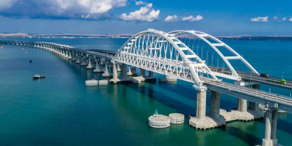 «Еще есть время»: постпред Украины при ООН Кислица показал судьбу Крымского моста — картинка в соцсетях сказала все