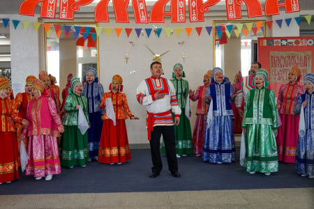 Пасхальный фестиваль в Мончегорске: радость, весна и частушки