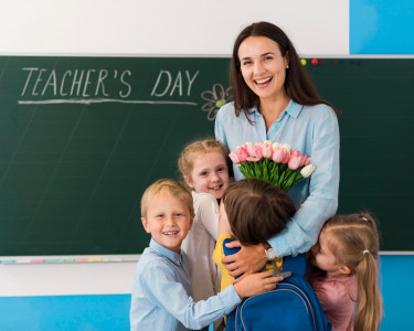 483 учителя вышли на работу в учебные заведения Мурманской области с сентября 2023 года