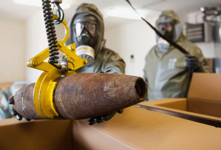 В ход шла «запрещенка»: ВСУ использовали отравляющие вещества против жителей Семеновки в ДНР — люди задыхались