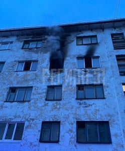 В Мурманске на пожарах пострадали два человека