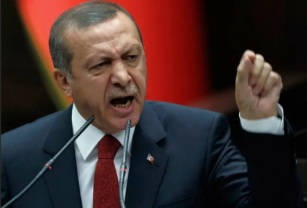 Дальше — мобилизация? Эрдоган подписал документ о подготовке к войне — мир в ожидании его следующего шага, положение накалено до предела