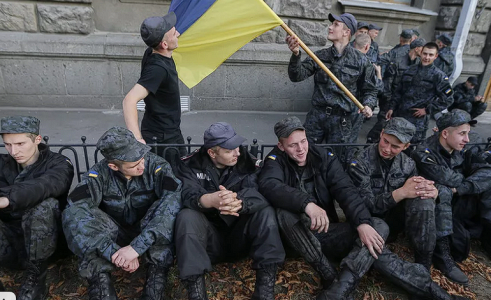 «Словно концлагерь»: Как законы о расширении полномочий Нацгвардии повлияют на Украину — грядет раскол