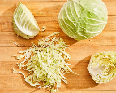 Домашние без ума: из капусты и нескольких простых продуктов готовлю аппетитный салат — не обходится ни один ужин без него