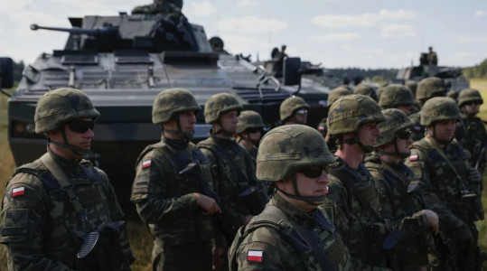 Паны в панике: в Польше дважды объявили о мобилизации для отправки бойцов на Украину — что бы это значило