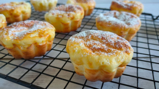 Без муки и масла: мини-запеканки к чаю — рецепт