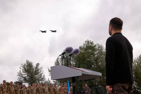 Киев столкнулся с неожиданной проблемой в поставках F-16