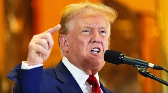 Дугин доходчиво объяснил, почему Трамп начал «давать заднюю» и как ему сделать США снова великими