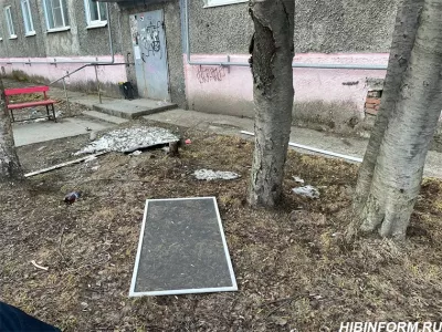 В Мурманской области двухлетняя девочка погибла, выпав из окна пятого этажа