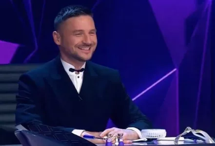 Спецвыпуск «Маски» в честь дня рождения Сергея Лазарева: кто пришел поздравить певца и почему он почти никого не угадал