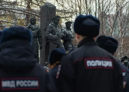 Полицейского из Мурманской области будут судить за мошенничество