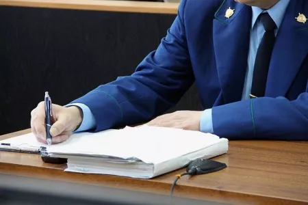 Сотрудника Мурманского психдиспансера оштрафовали за неполный ответ на обращение