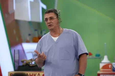 «Я лично вам морочил голову»: доктор Мясников высмеял таблетки от «высокого холестерина»
