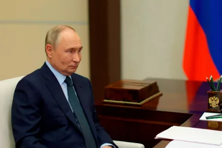 Анонсированное Путиным перемирие вступило в силу 8 мая