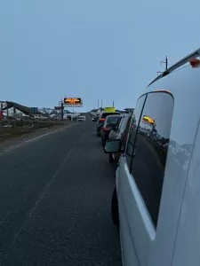 Автоколонна отправится в Териберку и Туманный после снежного ЧП