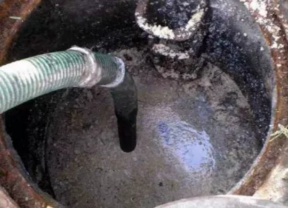 Сделал это со старой выгребной ямой и глазам не верю — вода уходит мгновенно, никакого заиливания уже 5 лет