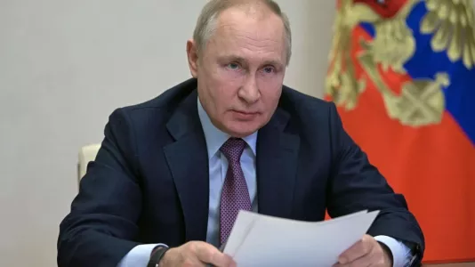 Владимир Путин предложил Украине прямые переговоры в Стамбуле: времени на размышления осталось мало