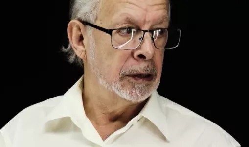 «Ты поешь, зачем тебе еще и мыслить»: ученый Кваша раскрыл правду об успехе Макаревича* и Пугачевой