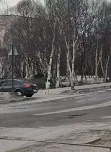 В Североморске на улице нашли ребенка без верхней одежды, который заявил, что его избивает отец