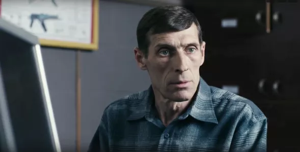 Как кладбищенский сторож стал кинозвездой: удивительная жизнь и карьера Игоря Савочкина