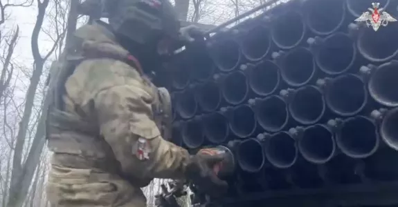 ВСУ за одну ночь лишились всего запаса оружия, накопленного за период перемирия в честь Дня Победы