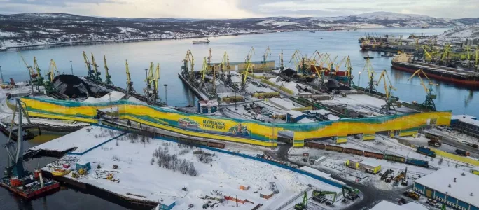 Грузооборот Мурманского порта снизился на 8% в начале 2025 года