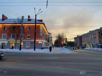 Зарплаты строителей в Мурманской области снизились на 2%