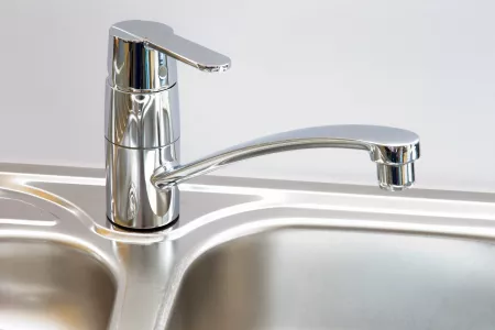 Горячую воду в Кировске отключат на сутки