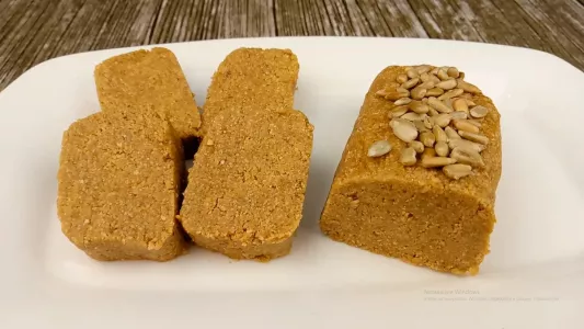 Халва за 10 минут — пальчики оближешь: проще не бывает, а вкус — как из детства