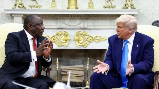 «Какого чёрта он там делает?»: Трамп рассказал президенту ЮАР о звонке Зеленского — Рамафоса не сдержал смеха, хотя очень пытался