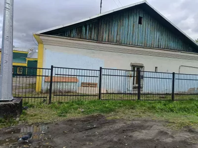 Жители Мурманска бьют тревогу из-за состояния детской спортшколы