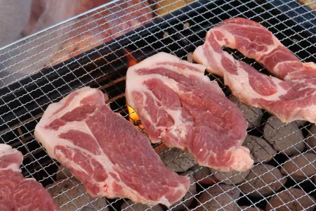 С салом или без? Как выбрать свинину для шашлыка: от этого зависит вкус готового блюда